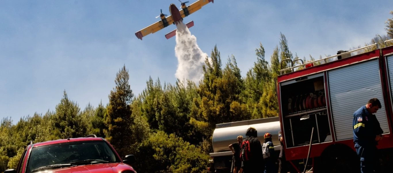 Σε επιφυλακή η πυροσβεστική για το αυριανό κύμα καύσωνα – Έξι περιοχές της χώρας σε αυξημένο κίνδυνο